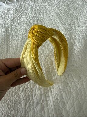 Anthropologie Yellow Ombre Knotted Headband